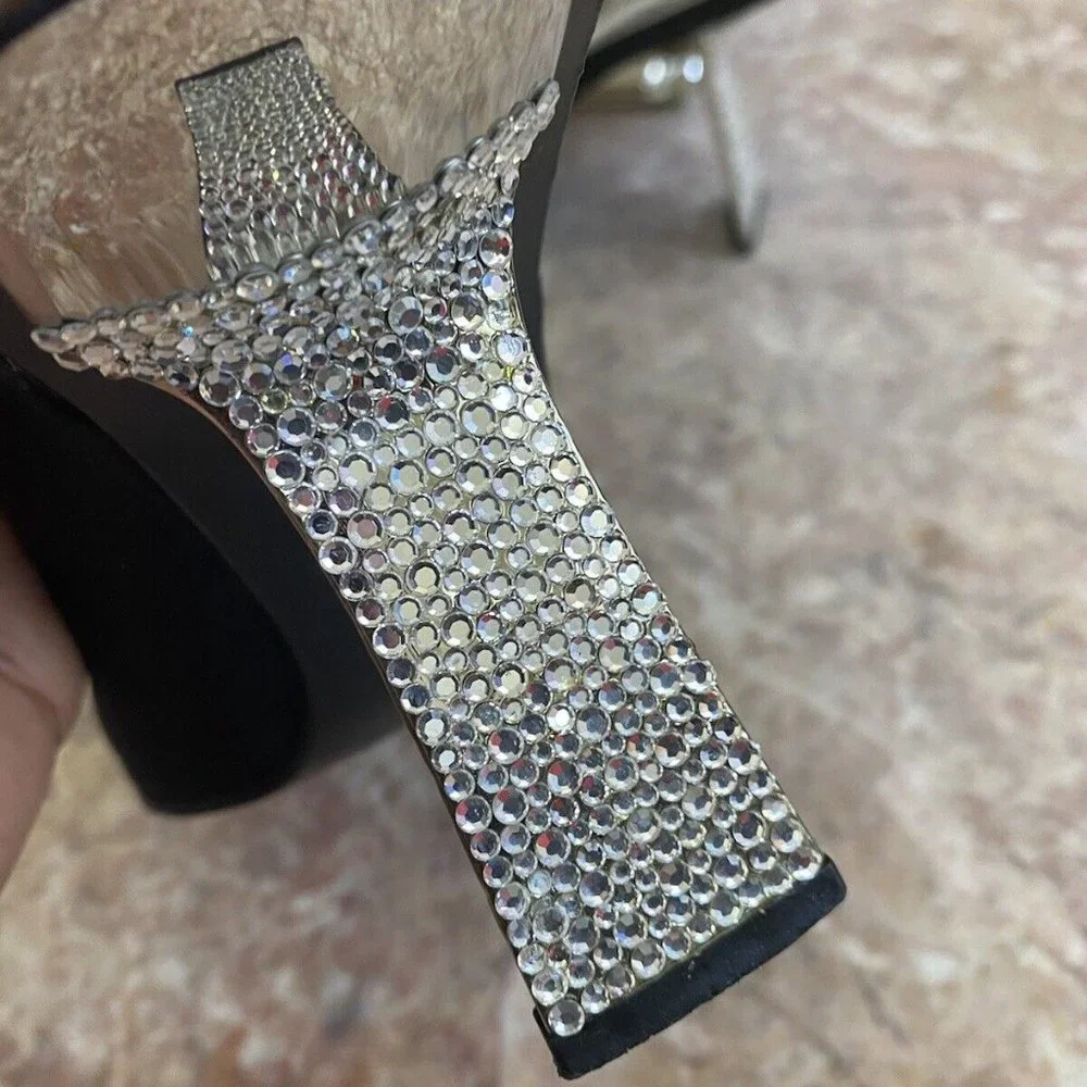 STUART WEITZMAN Black Satin Slingback Rhinestone Heel Pumps shoe stylish